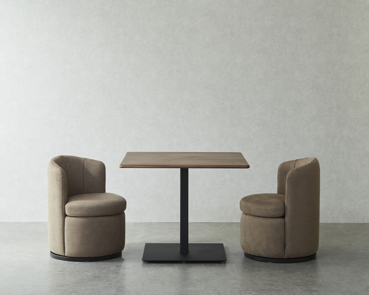 CAFE / LOUNGE